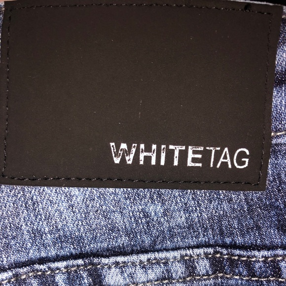 Washed Blue Jeans - Picture 4 of 5